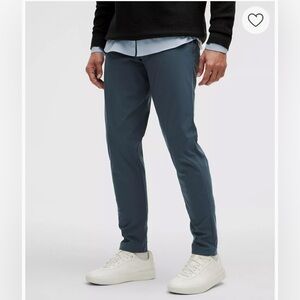 Lululemon Men’s ABC Slim-Fit 5 Pocket Pant 32L
Warpstreme